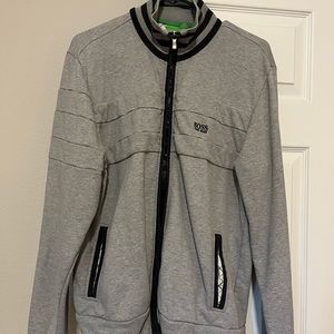 Gray Hugo Boss jacket in used and good condition. Bought in Germany at a trip.